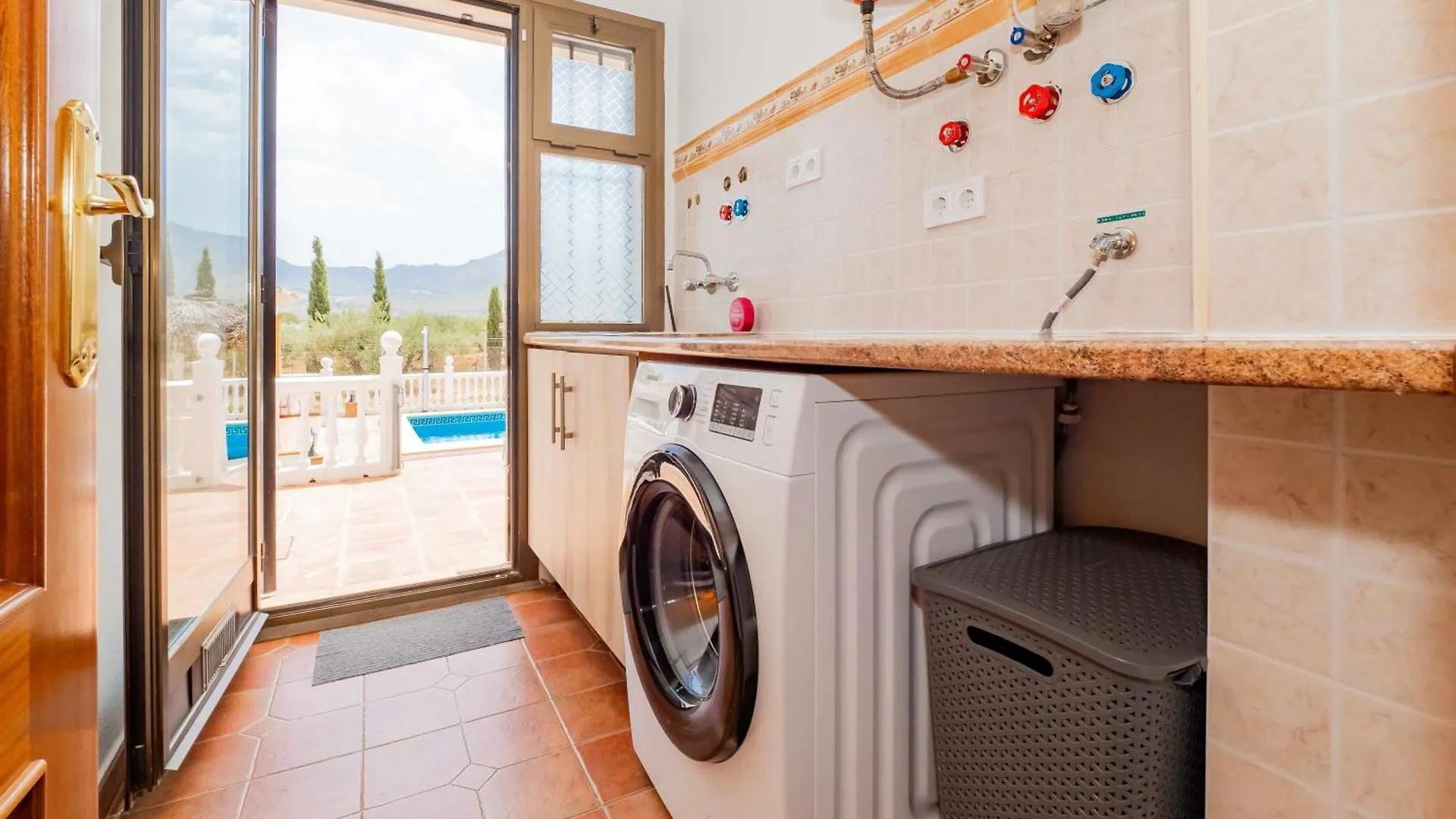 Villa Blanca Malaga - Private Villa - Heated Pool